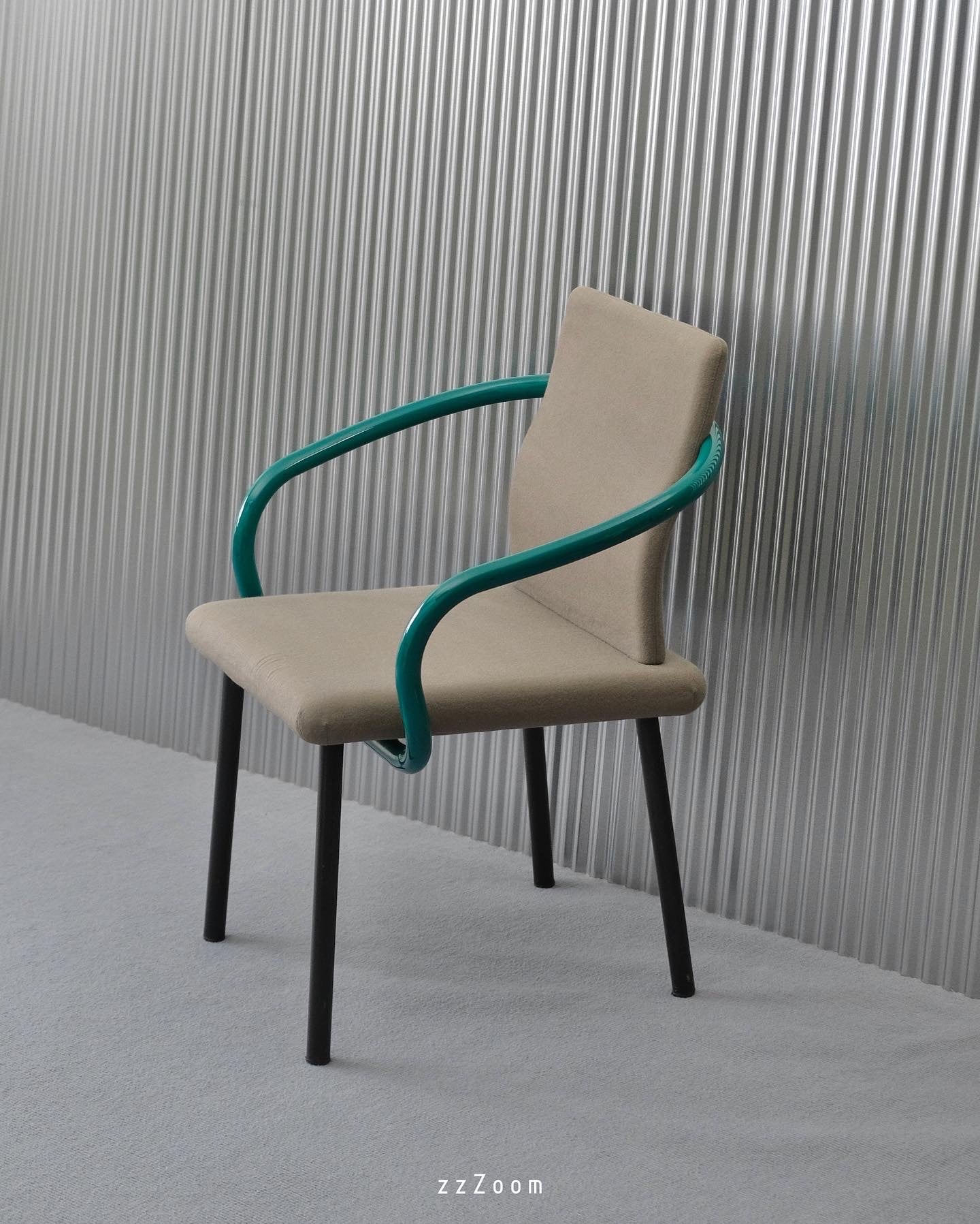 Vintage Mod.Mandarin chair design by Ettore Sottsass for Knoll, 1986