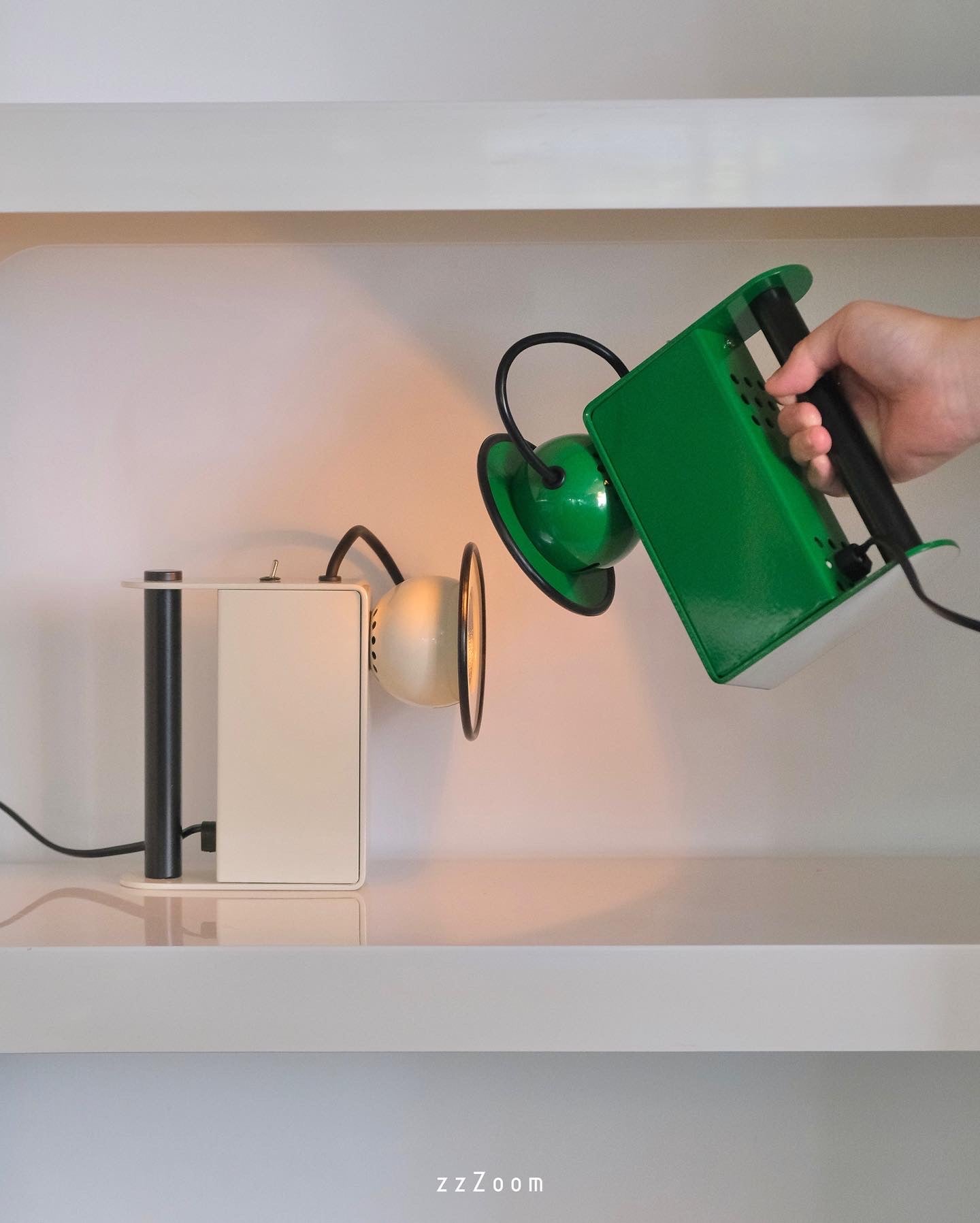 Vintage table lamp Mod.Minibox design by Gae Aulenti & Piero Castiglioni for Stilnovo, 1980s