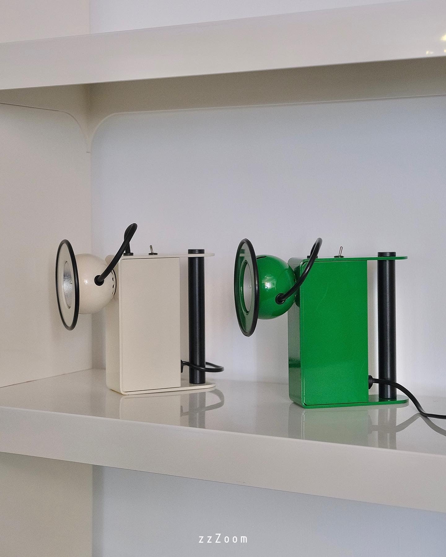 Vintage table lamp Mod.Minibox design by Gae Aulenti & Piero Castiglioni for Stilnovo, 1980s