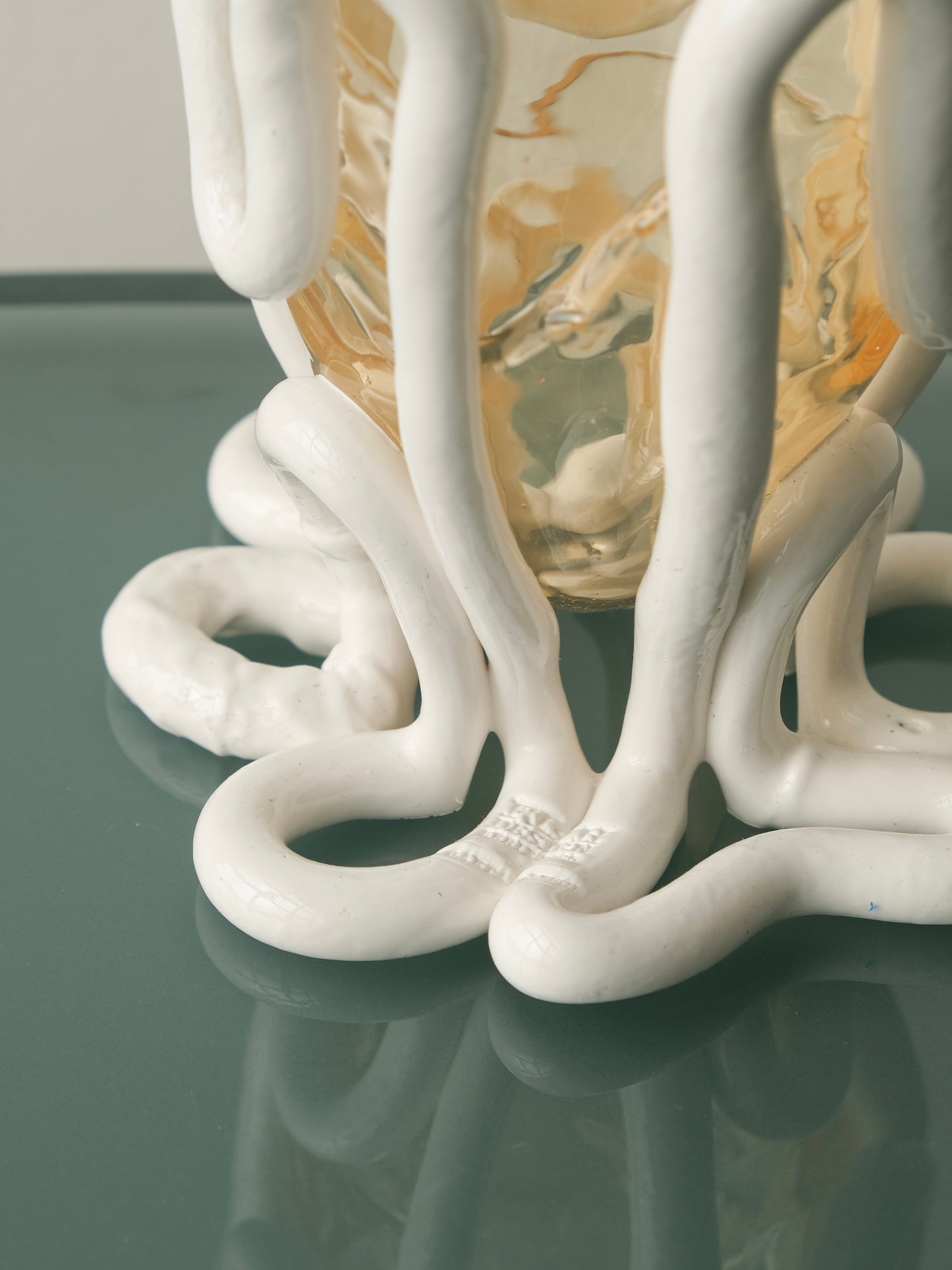 Indian Summer Vase(S) design by Gaetano Pesce for Fish Design,Clear/Matt White