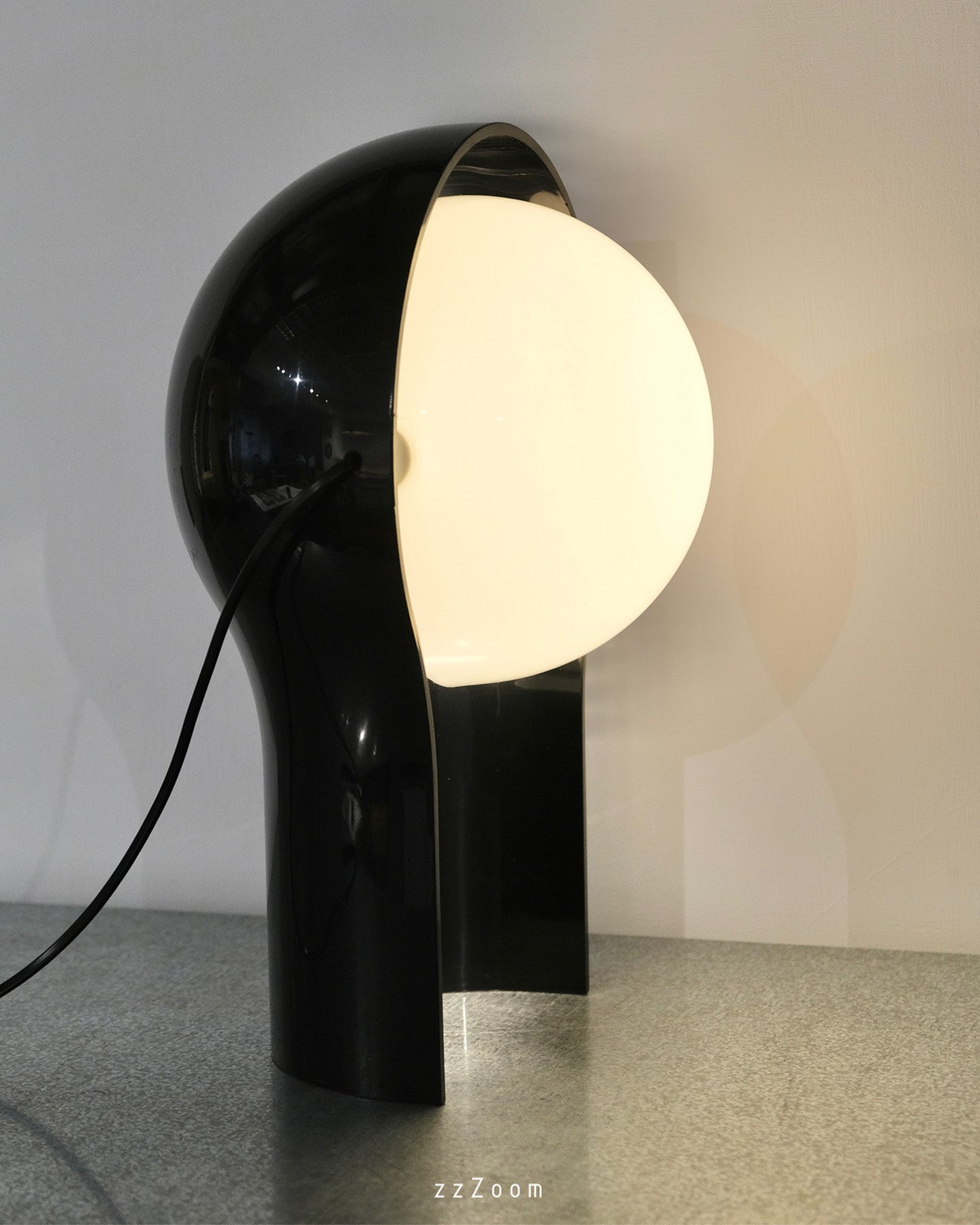 Vintage Mod.Telegono table lamp design by Vico Magistretti for Artemide,1968