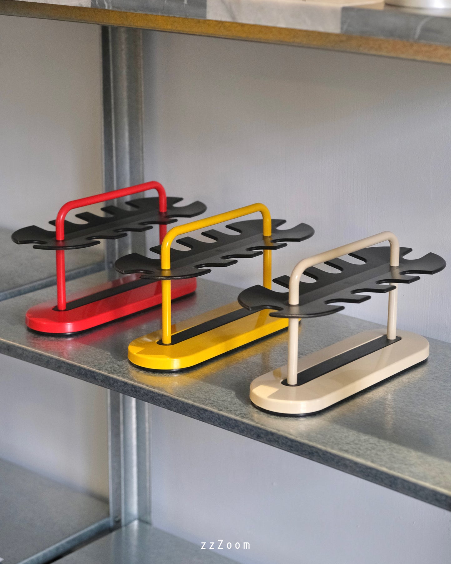 Vintage stamp holder Mod.Omnibus design by Barbie & Marianelli for Rexite, 1980s