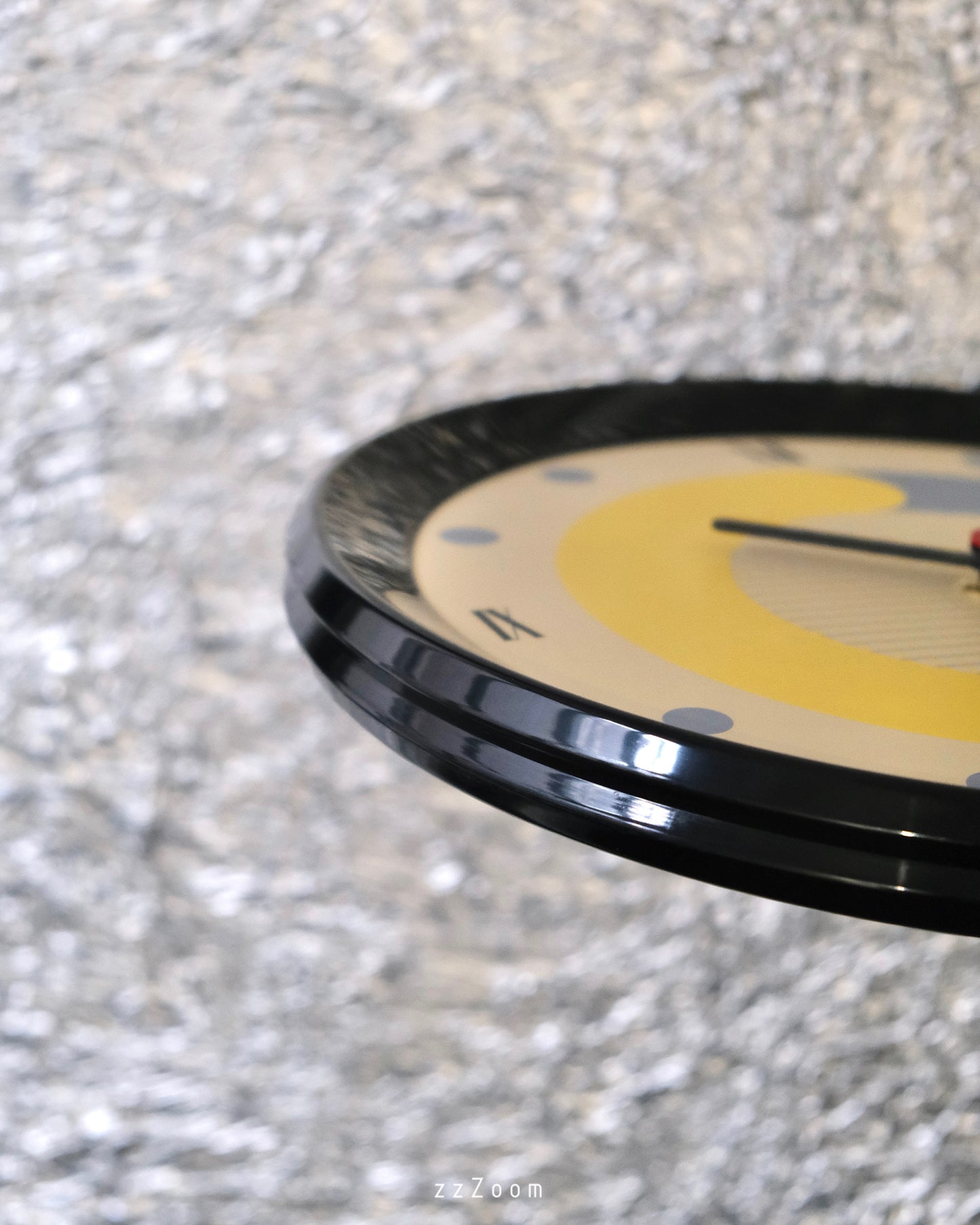 Vintage wall clock by Guzzini , 1980s