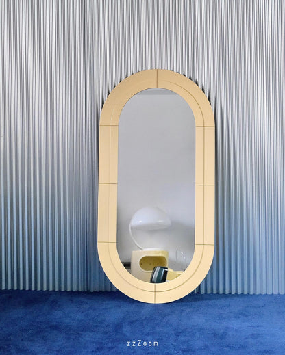 Plastic frame mirror by Anna Castelli Ferrieri for Kartell, 1968