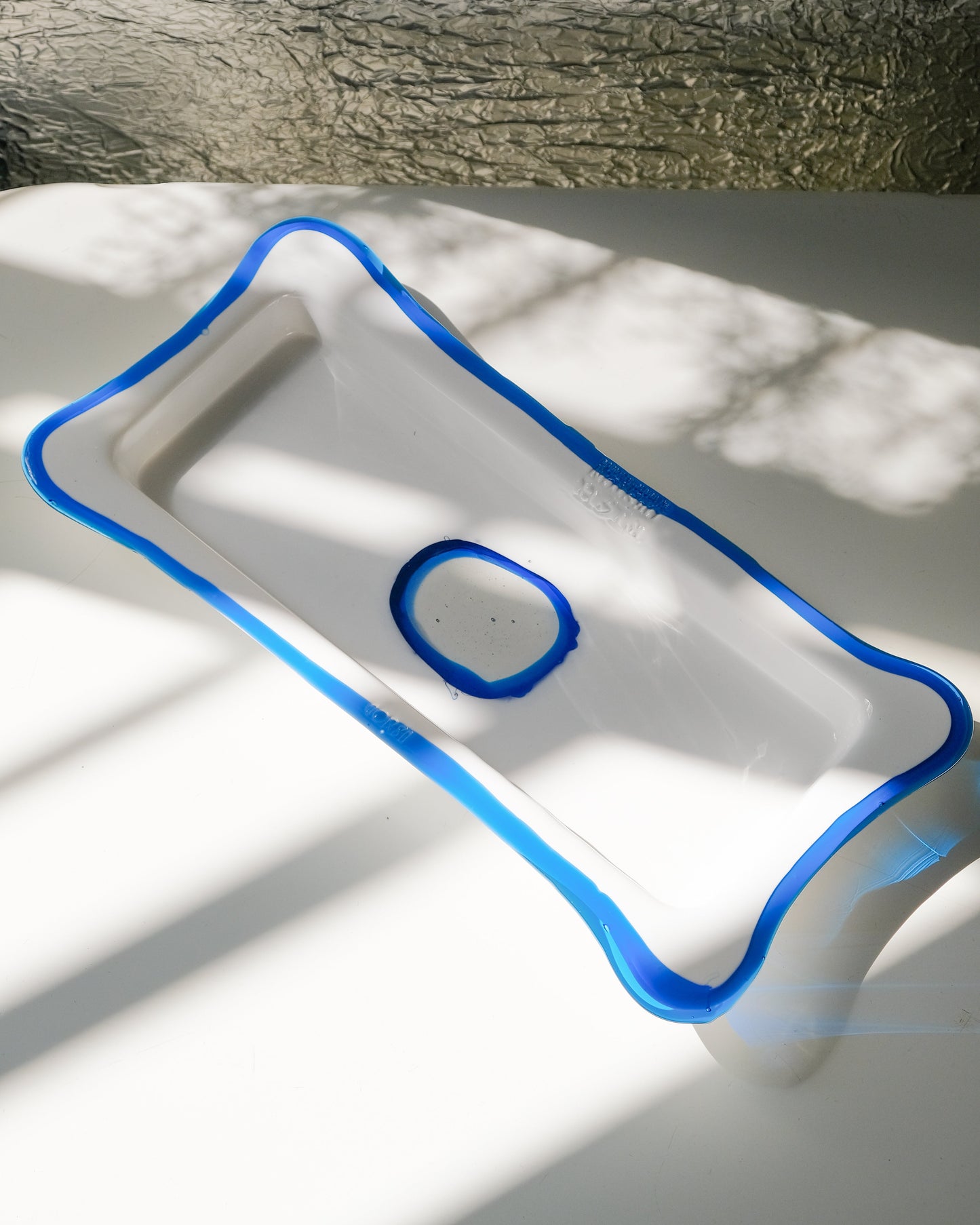 Try Tray Rectangular (S) design by Gaetano Pesce for Fish Design,Matt White/Clear Blue