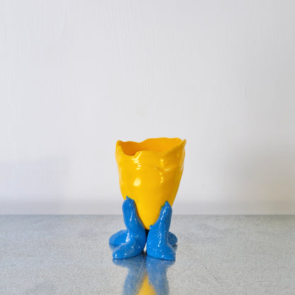 Pompitu II (XS) design by Gaetano Pesce for Fish Design,Yellow/Blu