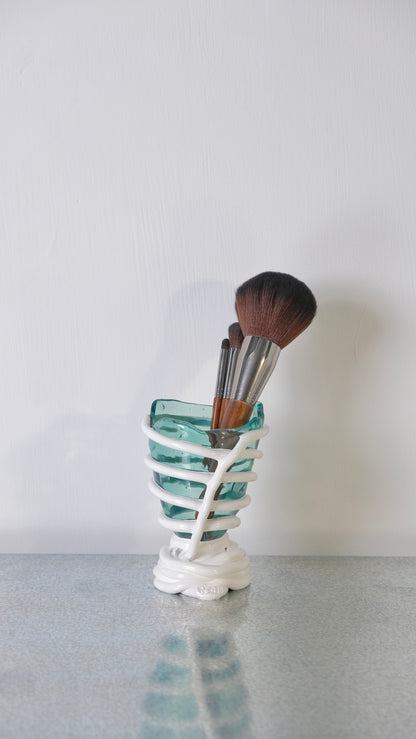 Pompitu II (XS) design by Gaetano Pesce for Fish Design,Aqua/Matt White