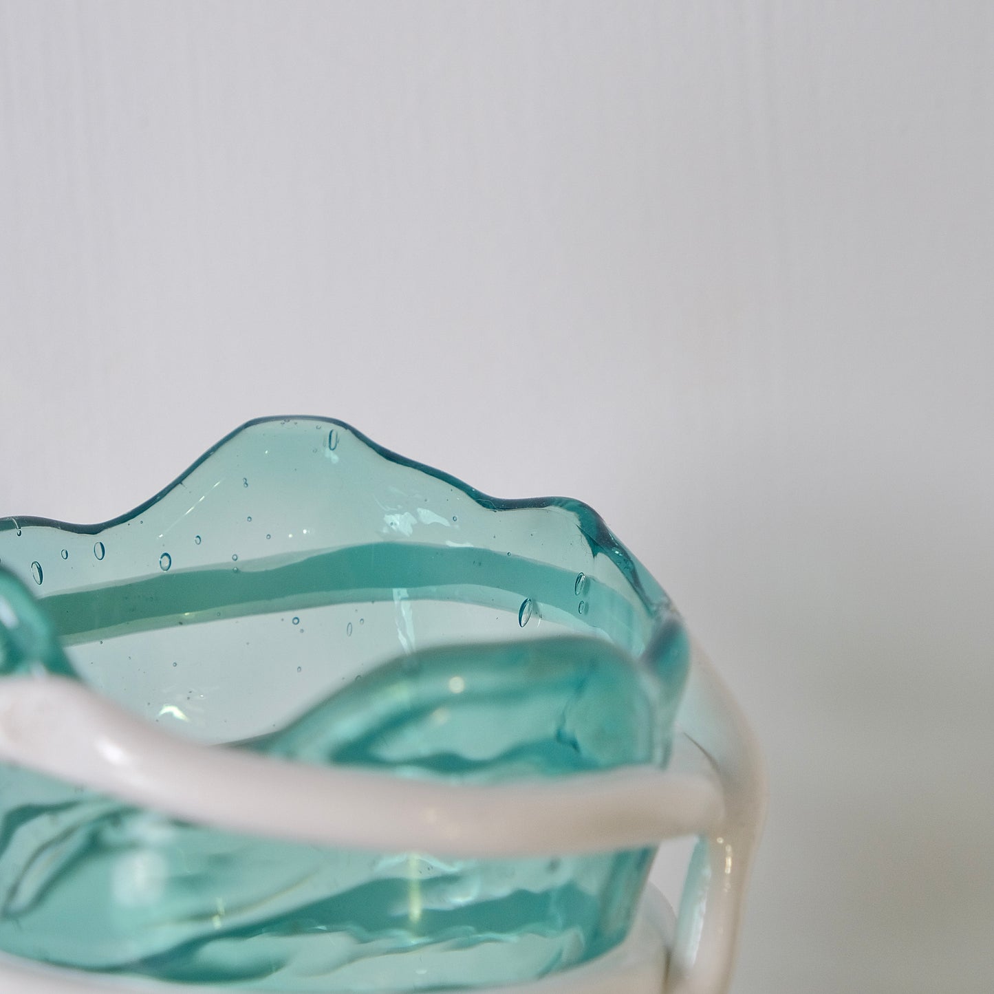 Pompitu II (XS) design by Gaetano Pesce for Fish Design,Aqua/Matt White