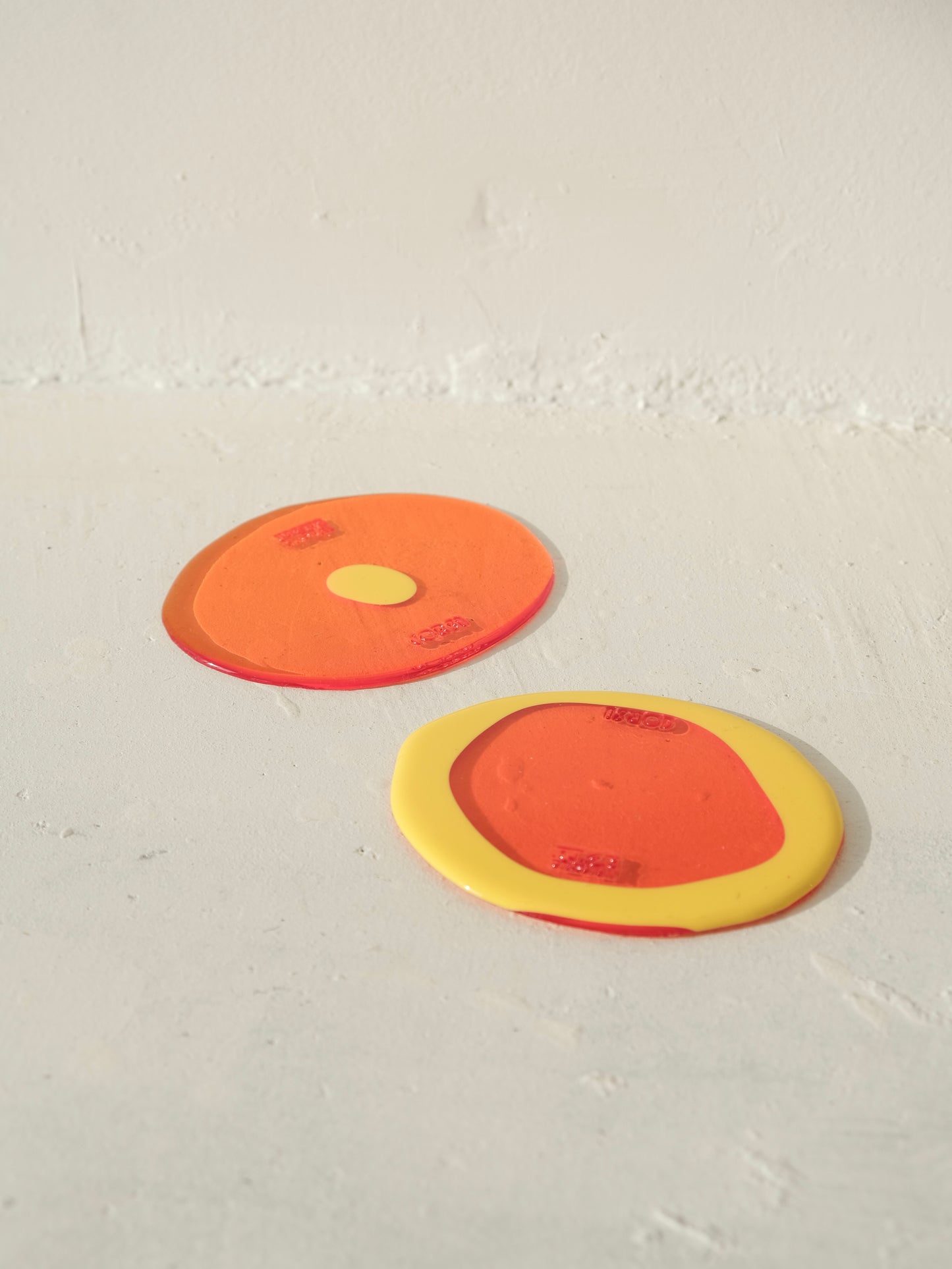 Set of 2 Table-Mates Small design by Gaetano Pesce for Fish Design,Matt Pastel Yellow/Clear Orange