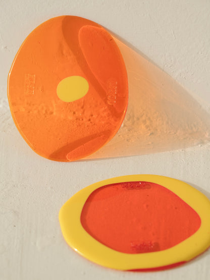 Set of 2 Table-Mates Small design by Gaetano Pesce for Fish Design,Matt Pastel Yellow/Clear Orange