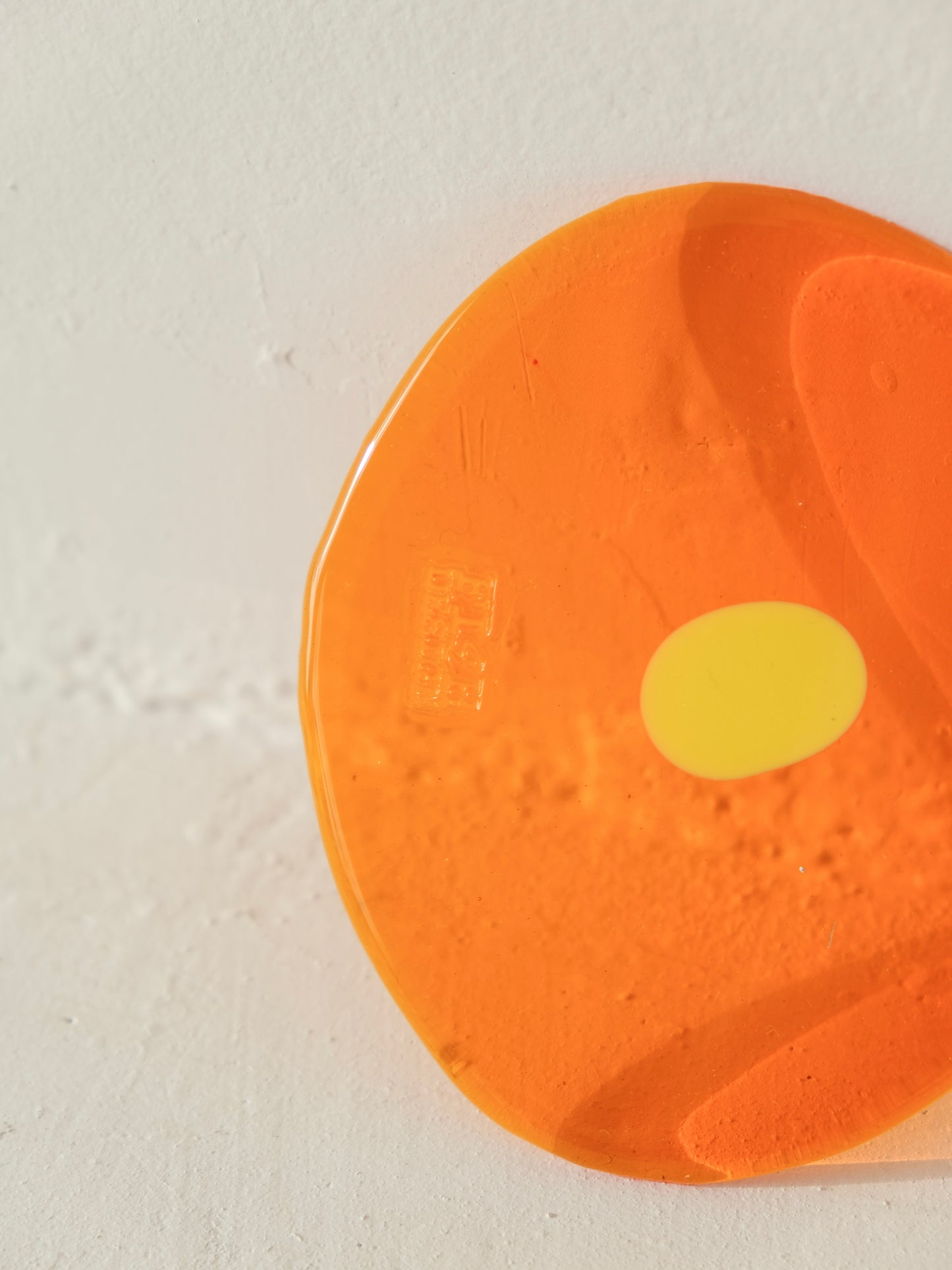 Set of 2 Table-Mates Small design by Gaetano Pesce for Fish Design,Matt Pastel Yellow/Clear Orange