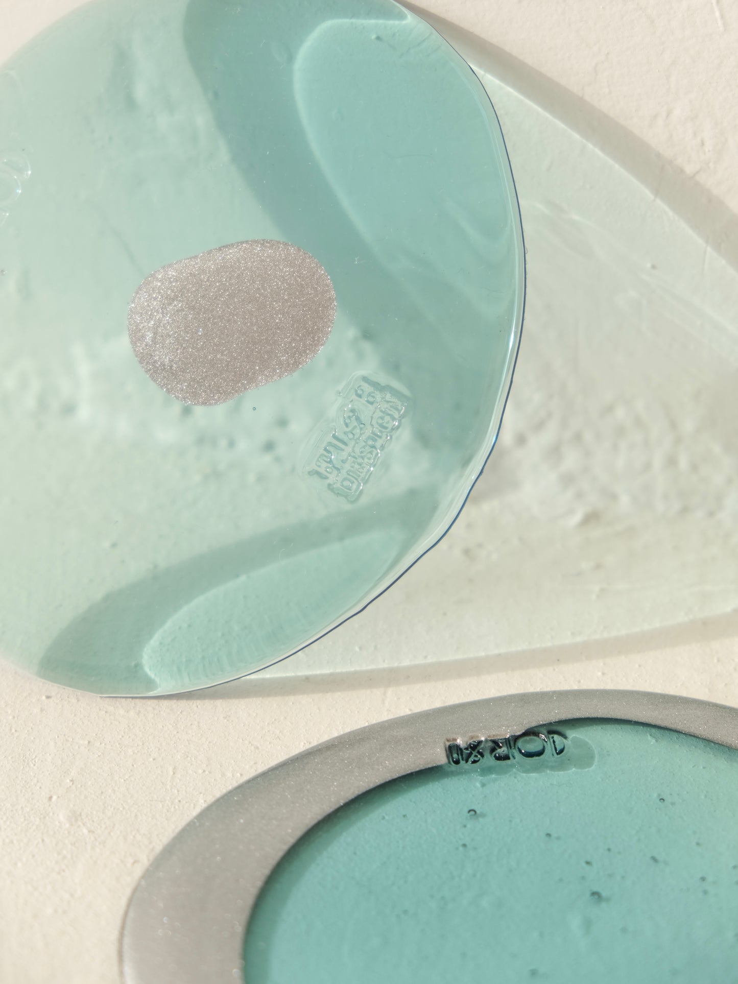 Set of 2 Table-Mates Small design by Gaetano Pesce for Fish Design,Matt Silver/Clear Aqua