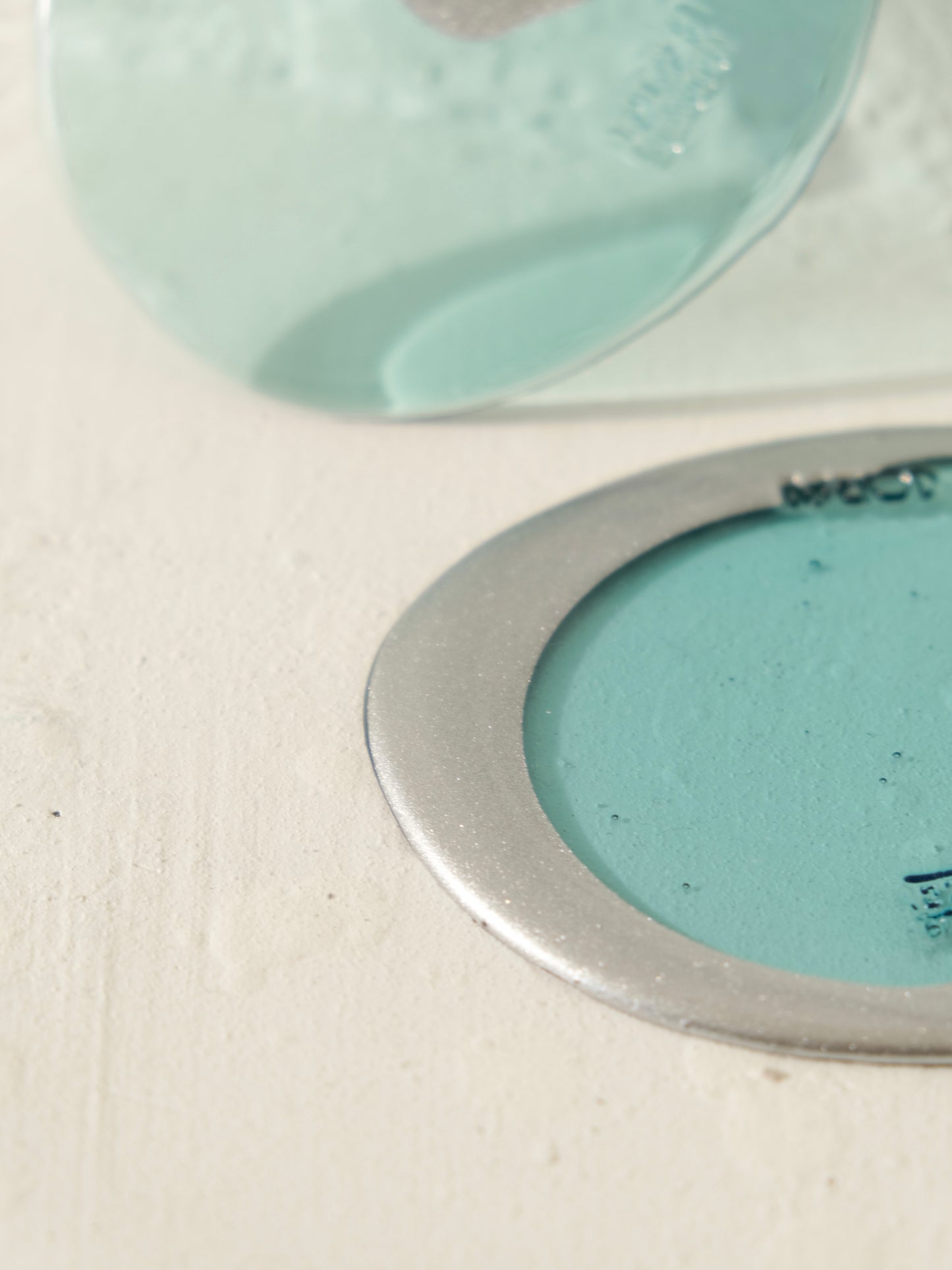 Set of 2 Table-Mates Small design by Gaetano Pesce for Fish Design,Matt Silver/Clear Aqua