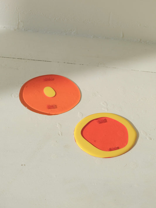 Set of 2 Table-Mates Small design by Gaetano Pesce for Fish Design,Matt Pastel Yellow/Clear Orange