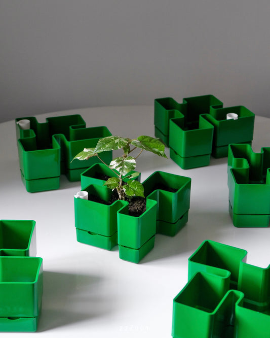 Mod. Scarabeo vase design by Michaël Mc Cann for Vastill, 1970s