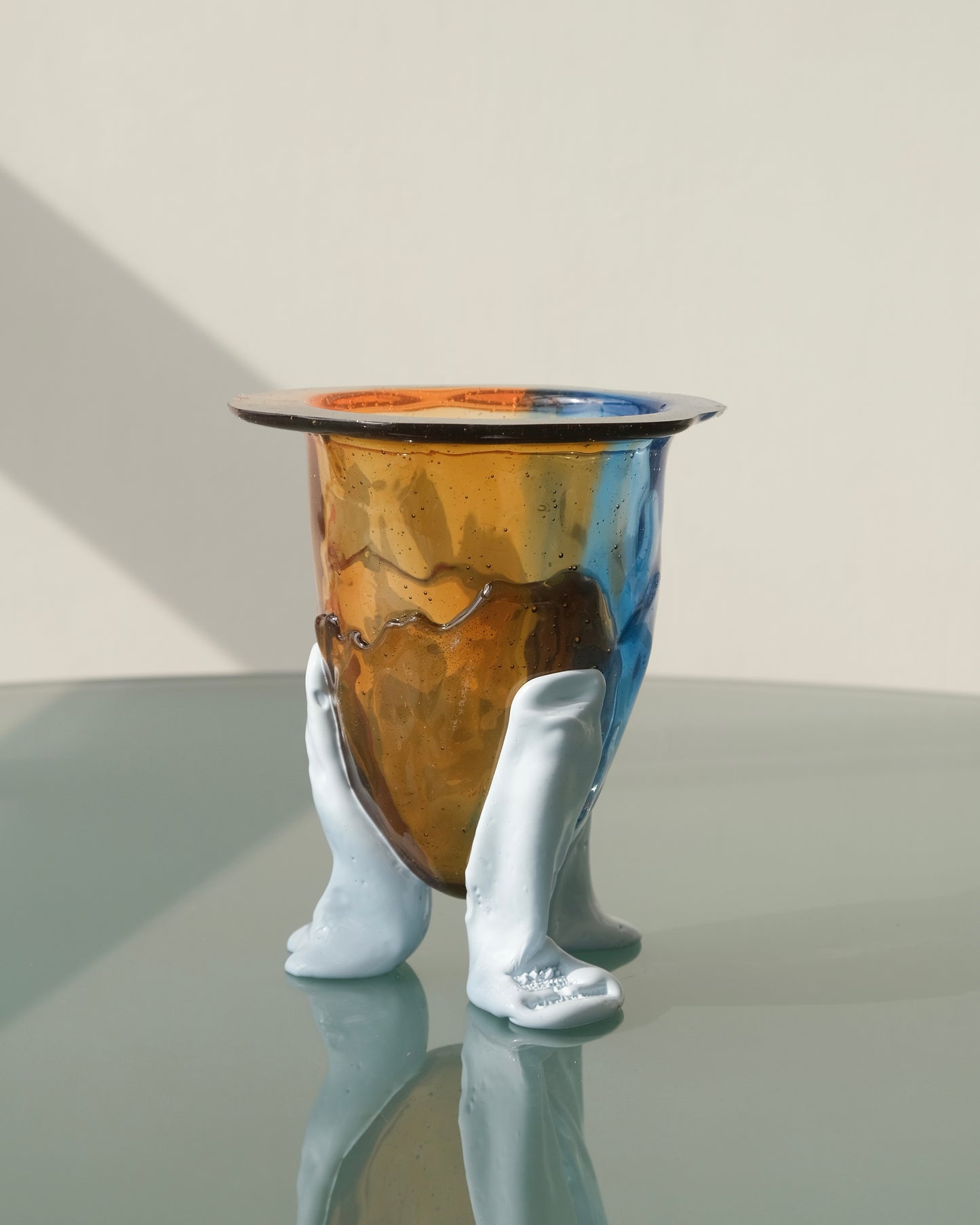 [預購]Amazonia Vase(S) design by Gaetano Pesce for Fish Design,Light Ruby/Light Blue/Brown/Pastel Blue