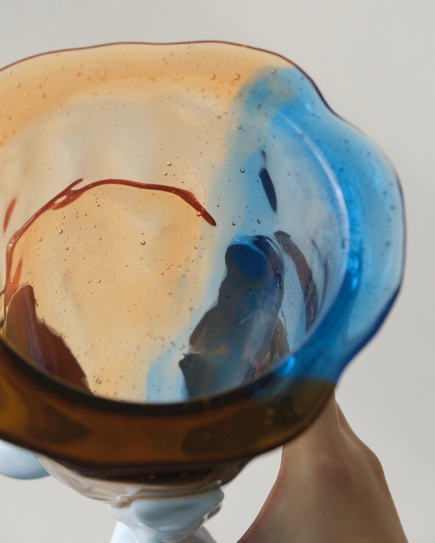 [預購]Amazonia Vase(S) design by Gaetano Pesce for Fish Design,Light Ruby/Light Blue/Brown/Pastel Blue
